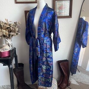 Beautiful Vintage 80s Blue Chinese Dragon Satin Robe Kimono